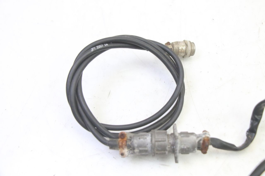 photo de RELAIS ELECTRIQUE HYTRACK S 150 (2003 - 2011) - Gros plan technique