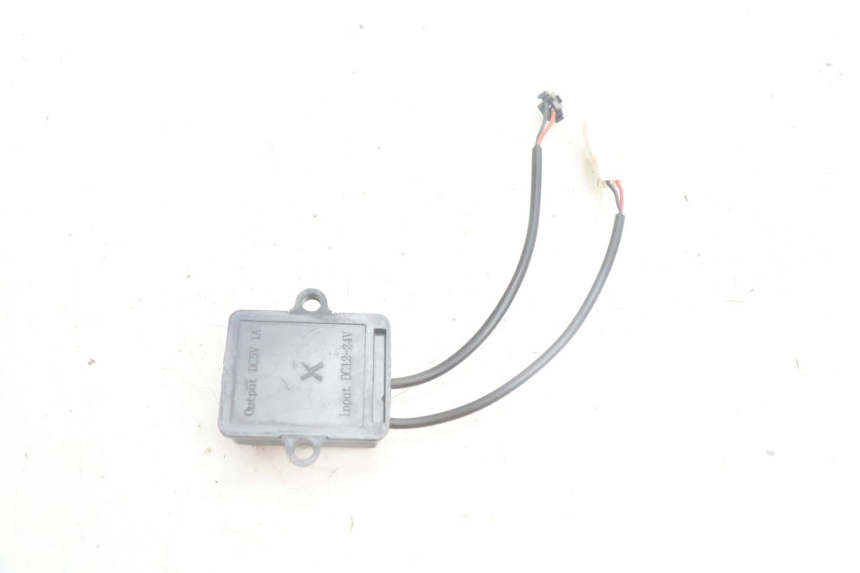 photo de RELAIS ELECTRIQUE JM MOTORS SANTANA EVO 50 (2024 - 2026) - Autre angle de vue