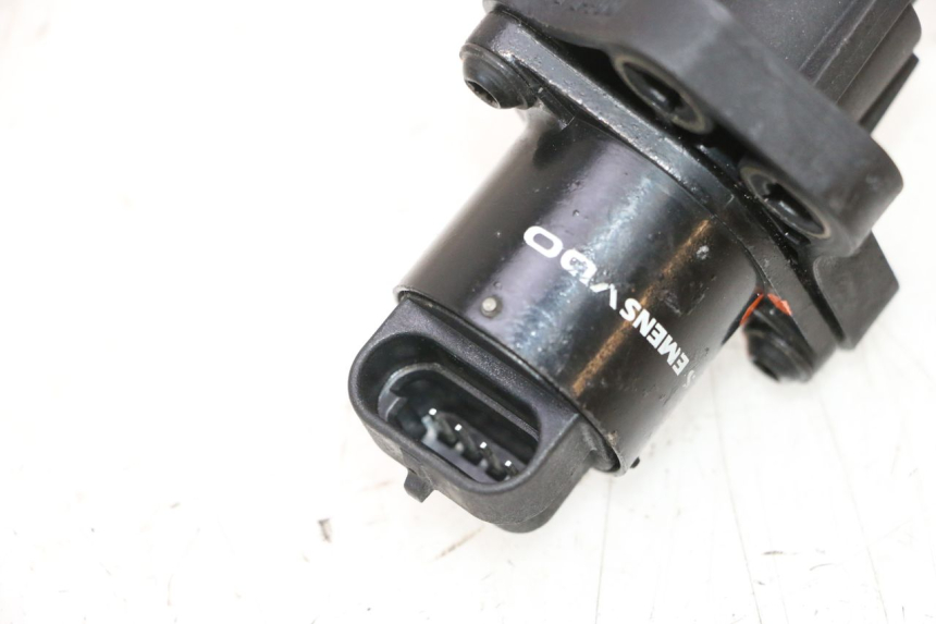 photo de RELAIS ELECTRIQUE PEUGEOT SATELIS COMPRESSOR K15 125 (2006 - 2009) - Autre angle de vue