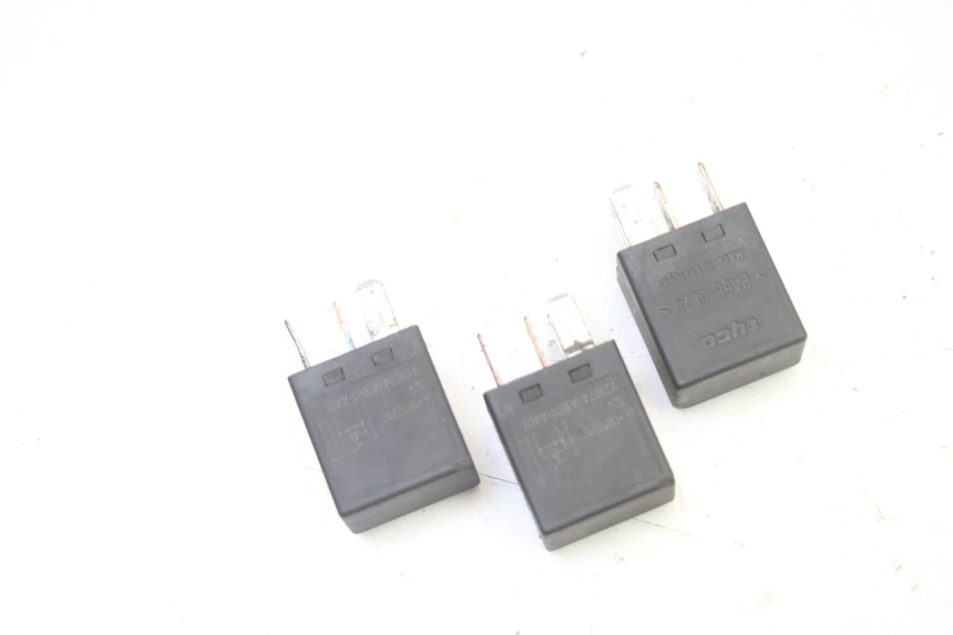 photo de RELAIS ELECTRIQUE PEUGEOT SATELIS 250 (2006 - 2012) - Zoom état d’usage