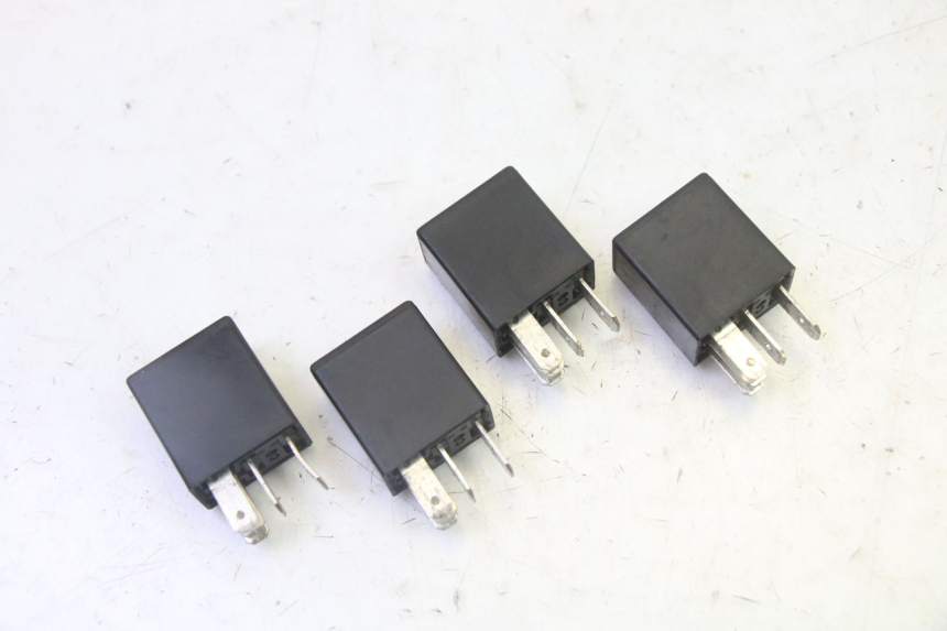 photo de RELAIS ELECTRIQUE PEUGEOT SATELIS 125 (2013 - 2018) - Vue principale