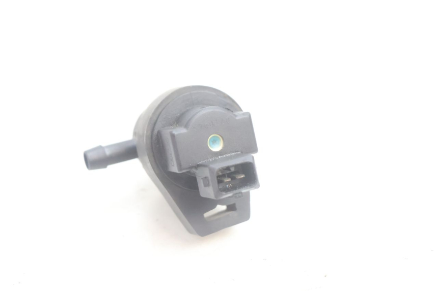 photo de RELAIS ELECTRIQUE PEUGEOT SATELIS 125 (2006 - 2009) - Autre angle de vue