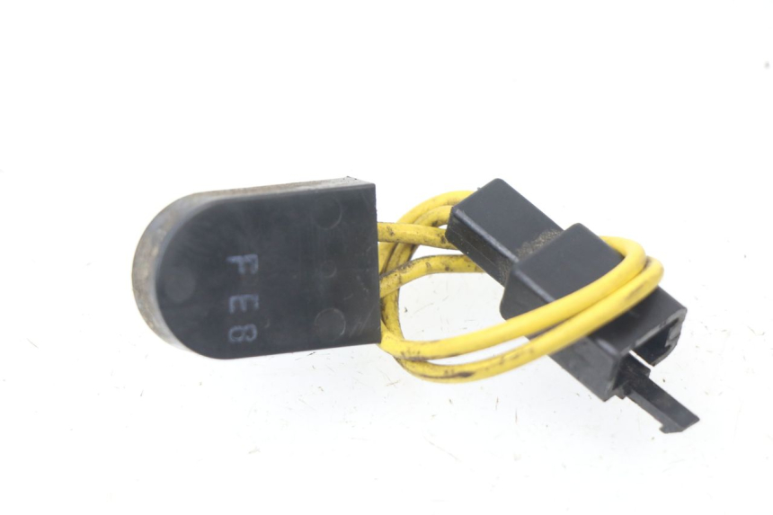 photo de RELAIS ELECTRIQUE APRILIA SCARABEO GT 125 (1999 - 2007) - Vue principale