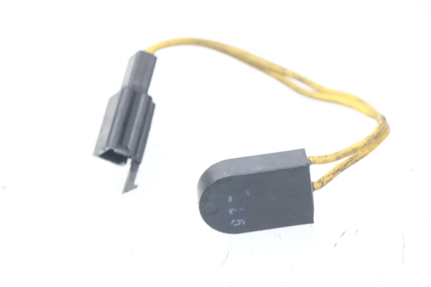 photo de RELAIS ELECTRIQUE APRILIA SCARABEO GT 125 (1999 - 2007) - Détail de la pièce