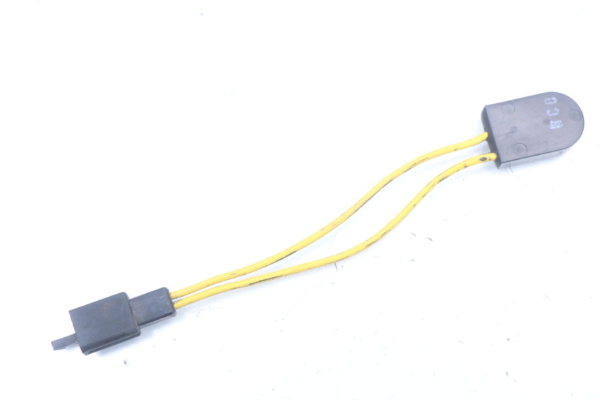 photo de RELAIS ELECTRIQUE APRILIA SCARABEO GT 125 (1999 - 2007) - Zoom état d’usage