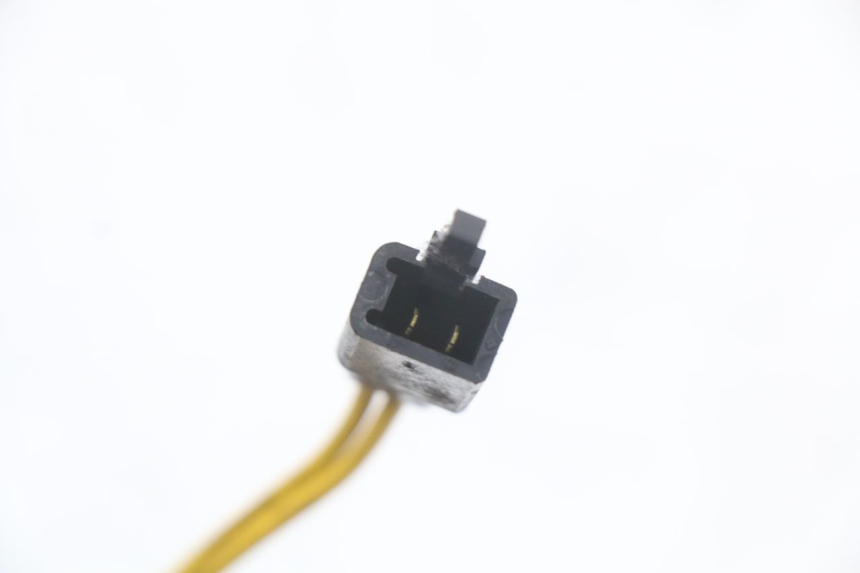 photo de RELAIS ELECTRIQUE APRILIA SCARABEO GT 125 (1999 - 2007) - Gros plan technique