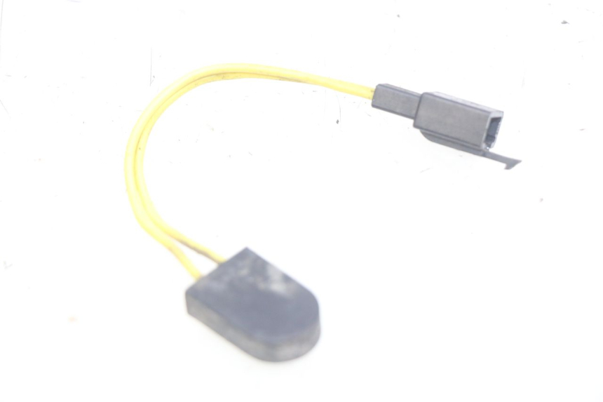 photo de RELAIS ELECTRIQUE APRILIA SCARABEO LIGHT 125 (2007 - 2011) - Zoom état d’usage