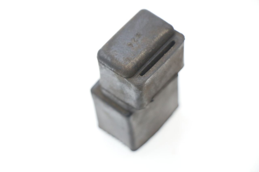 photo de RELAIS ELECTRIQUE HONDA SES DYLAN 125 (2002 - 2006) - Détail de la pièce