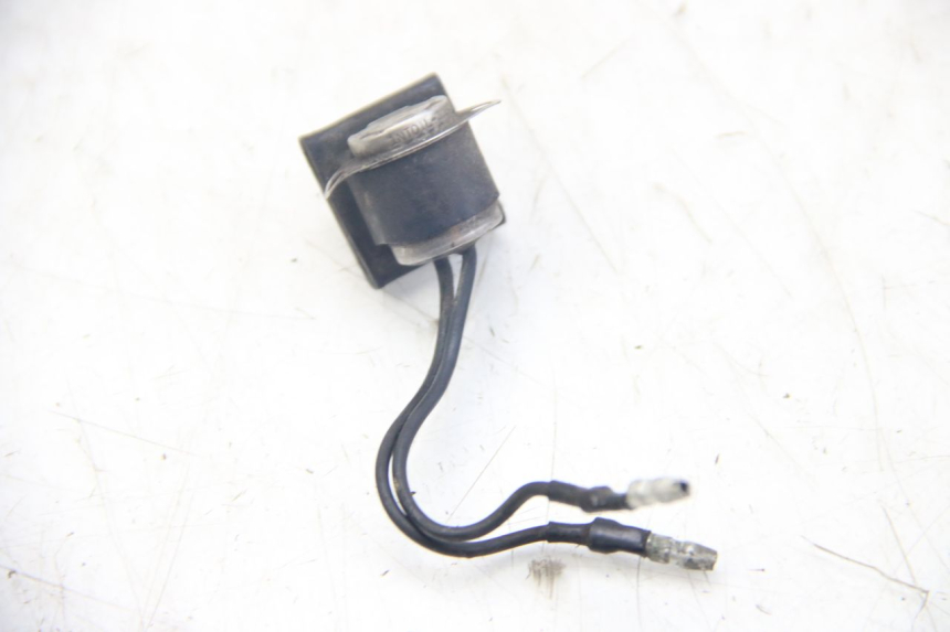 photo de RELAIS ELECTRIQUE YAMAHA SR 125 (1982 - 2003) - Détail de la pièce