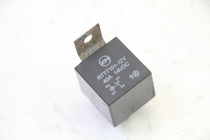 photo de RELAIS ELECTRIQUE HONDA ST PAN EUROPEAN 1300 (2002 - 2013) - Détail de la pièce