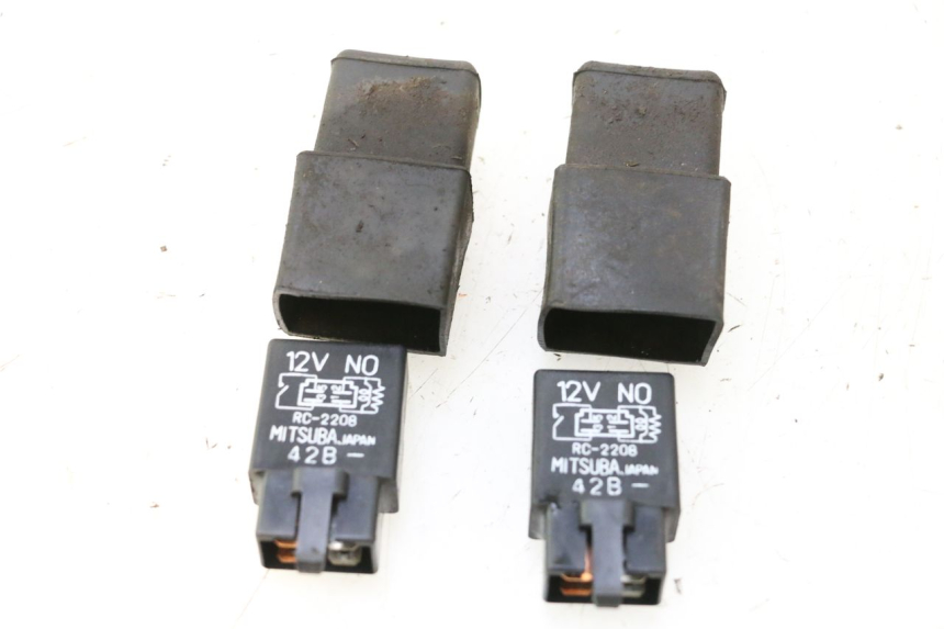 photo de RELAIS ELECTRIQUE HONDA ST PAN EUROPEAN 1100 (1990 - 2002) - Vue principale