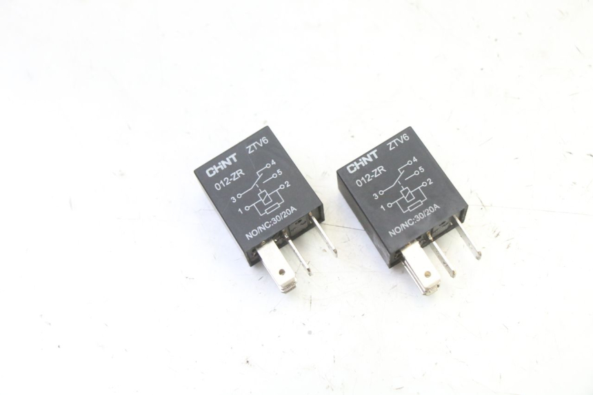 photo de RELAIS ELECTRIQUE PEUGEOT STREETZONE I NAKED 2T 50 (2018 - 2020) - Vue principale