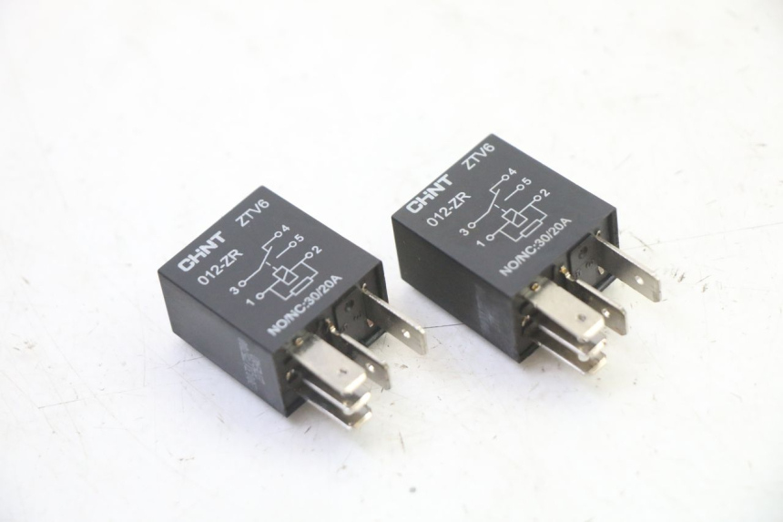 photo de RELAIS ELECTRIQUE PEUGEOT STREETZONE I NAKED 2T 50 (2018 - 2020) - Détail de la pièce