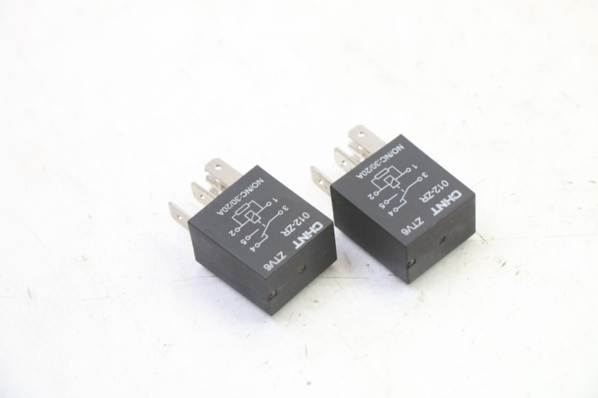 photo de RELAIS ELECTRIQUE PEUGEOT STREETZONE I NAKED 2T 50 (2018 - 2020) - Zoom état d’usage