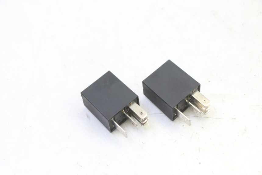 photo de RELAIS ELECTRIQUE PEUGEOT STREETZONE I NAKED 2T 50 (2018 - 2020) - Gros plan technique