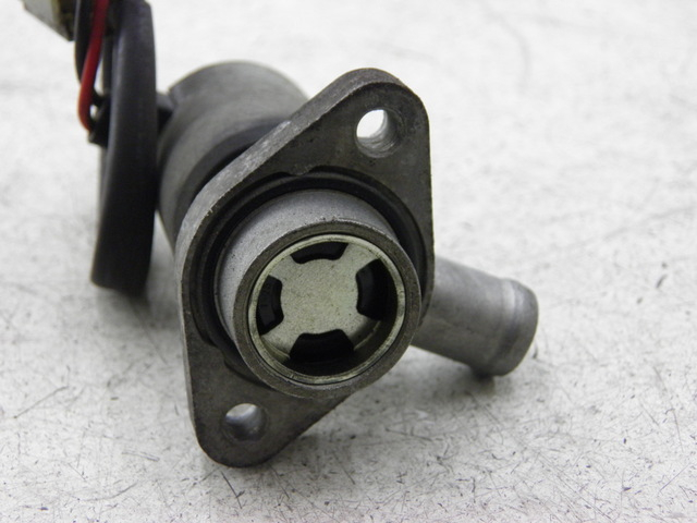 photo de RELAIS ELECTRIQUE SUZUKI BURGMAN EXECUTIVE 650 (2008 - 2010) - Autre angle de vue