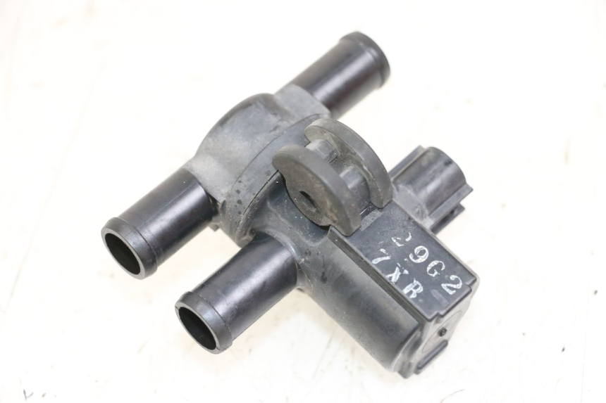 photo de RELAIS ELECTRIQUE SUZUKI GSX F GSXF 650 (2007 - 2015) - Vue principale