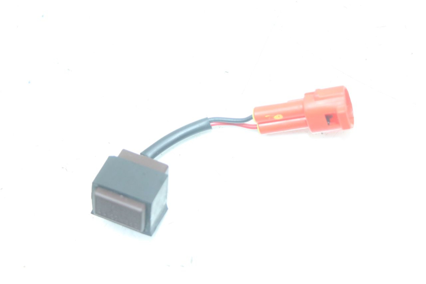 photo de RELAIS ELECTRIQUE HUSQVARNA SVARTPILEN 401 (2018 - 2023) - Gros plan technique