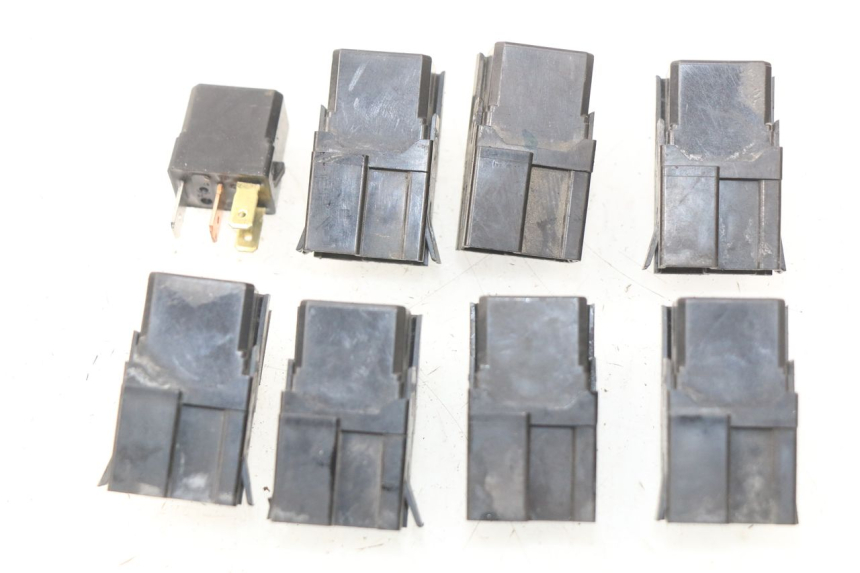 photo de RELAIS ELECTRIQUE YAMAHA TDM ABS 900 (2002 - 2014) - Vue principale