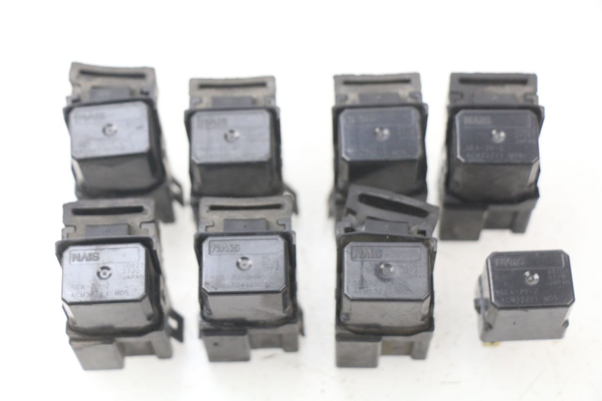 photo de RELAIS ELECTRIQUE YAMAHA TDM ABS 900 (2002 - 2014) - État de surface