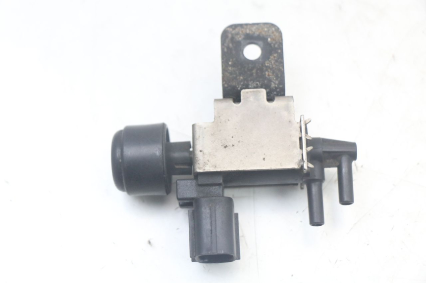 photo de RELAIS ELECTRIQUE YAMAHA TDM ABS 900 (2002 - 2014) - Détail de la pièce