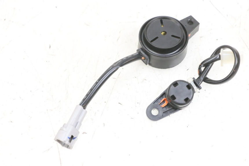 photo de RELAIS ELECTRIQUE YAMAHA TRICITY 300 (2020 - 2024) - Vue principale