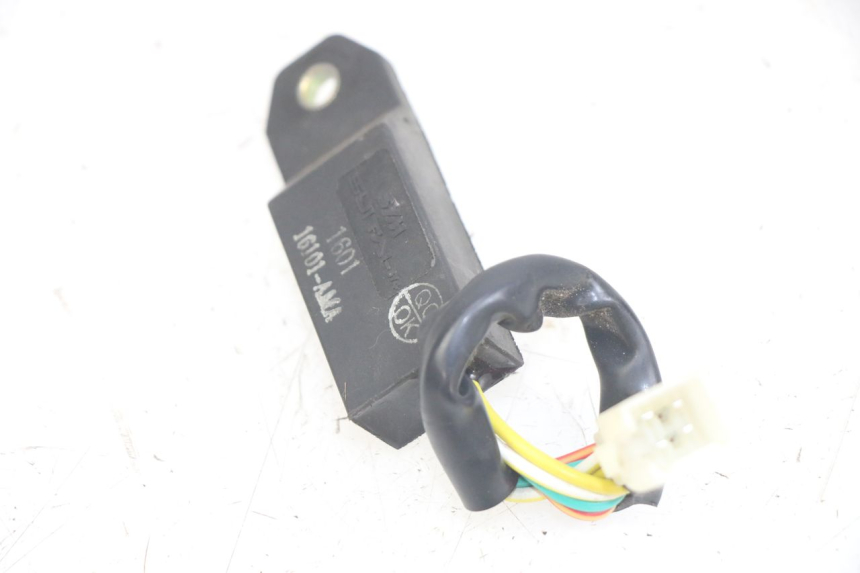 photo de RELAIS ELECTRIQUE PEUGEOT TWEET 4T 50 (2014 - 2019) - Autre angle de vue