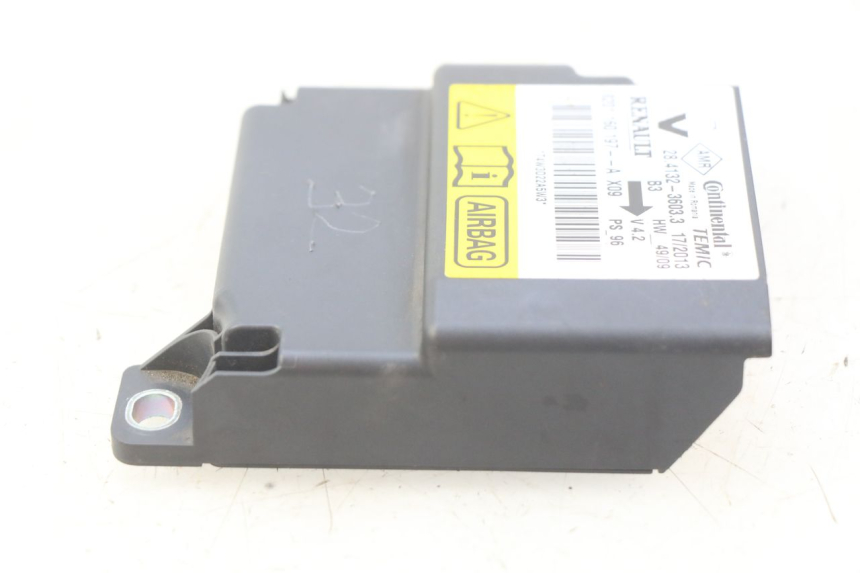 photo de RELAIS ELECTRIQUE RENAULT TWIZY 45 (2012 - 2019) - Autre angle de vue