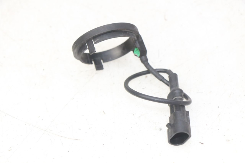 photo de RELAIS ELECTRIQUE PIAGGIO VESPA GTS IGET ABS 125 (2017 - 2023) - Gros plan technique