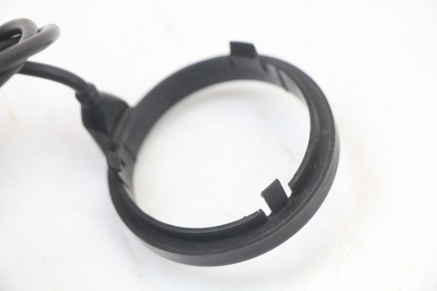 photo de RELAIS ELECTRIQUE PIAGGIO VESPA LX 125 (2005 - 2010) - Autre angle de vue