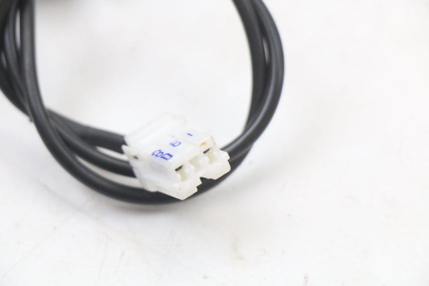 photo de RELAIS ELECTRIQUE PIAGGIO VESPA LX 125 (2005 - 2010) - Gros plan technique