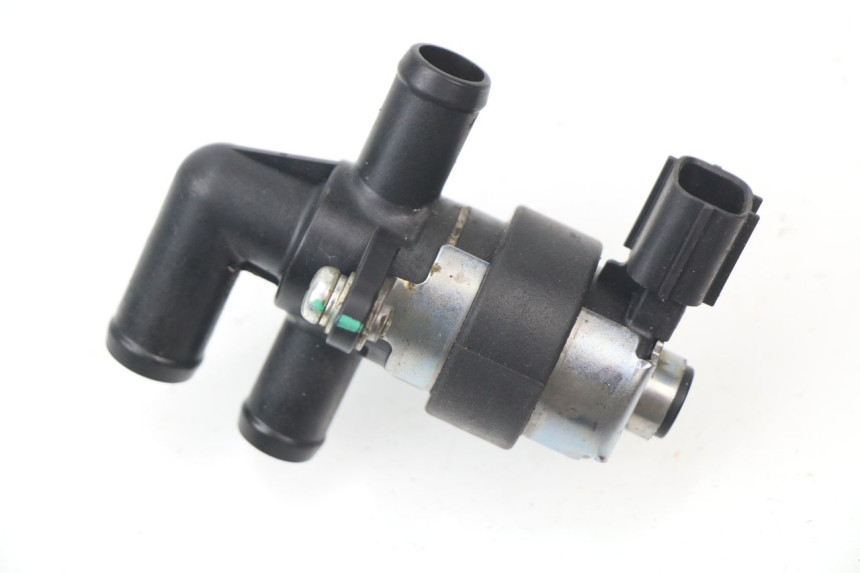 photo de RELAIS ELECTRIQUE HONDA VFR F 1200 (2010 - 2015) - Zoom état d’usage