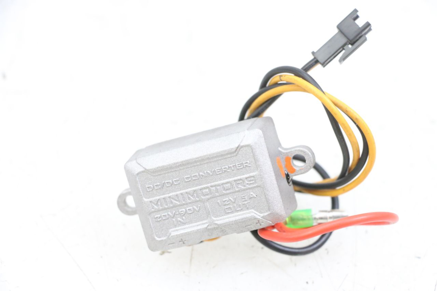 photo de RELAIS ELECTRIQUE DUALTRON VICTOR LIMITED 1 - Gros plan technique