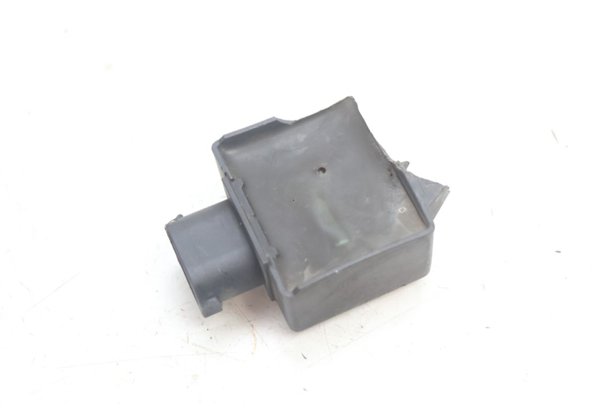 photo de RELAIS ELECTRIQUE PEUGEOT VIVACITY 50 (2004 - 2009) - Gros plan technique