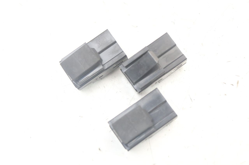 photo de RELAIS ELECTRIQUE YAMAHA XMAX X-MAX ABS 125 (2017 - 2020) - Zoom état d’usage