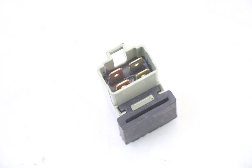 photo de RELAIS ELECTRIQUE YAMAHA X-MAX XMAX 125 (2010 - 2013) - Zoom état d’usage