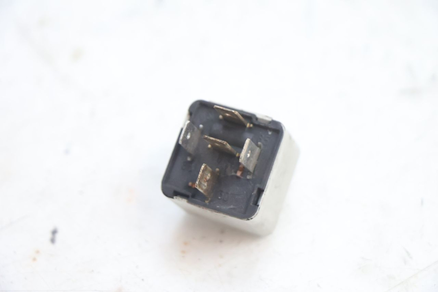 photo de RELAIS ELECTRIQUE PIAGGIO X8 STREET 125 (2006 - 2007) - Autre angle de vue
