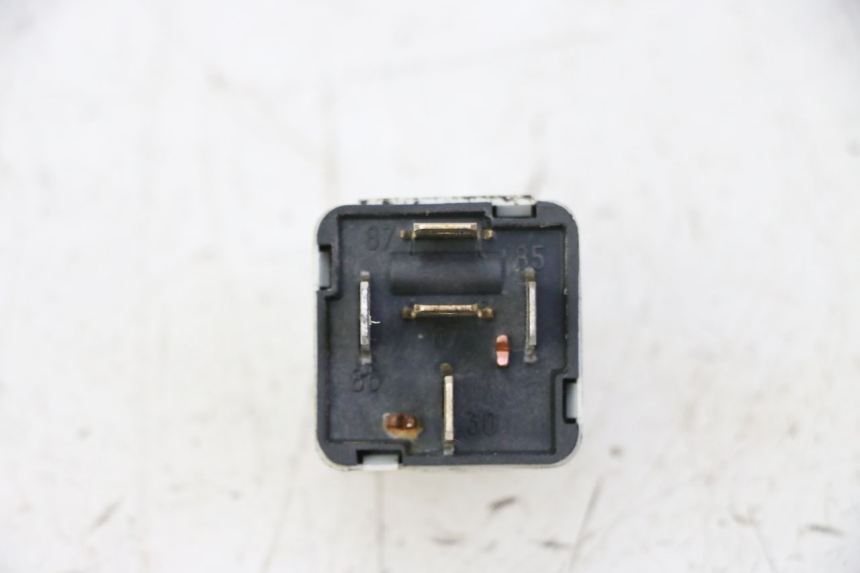 photo de RELAIS ELECTRIQUE PIAGGIO X9 EVOLUTION 125 (2003 - 2007) - Détail de la pièce