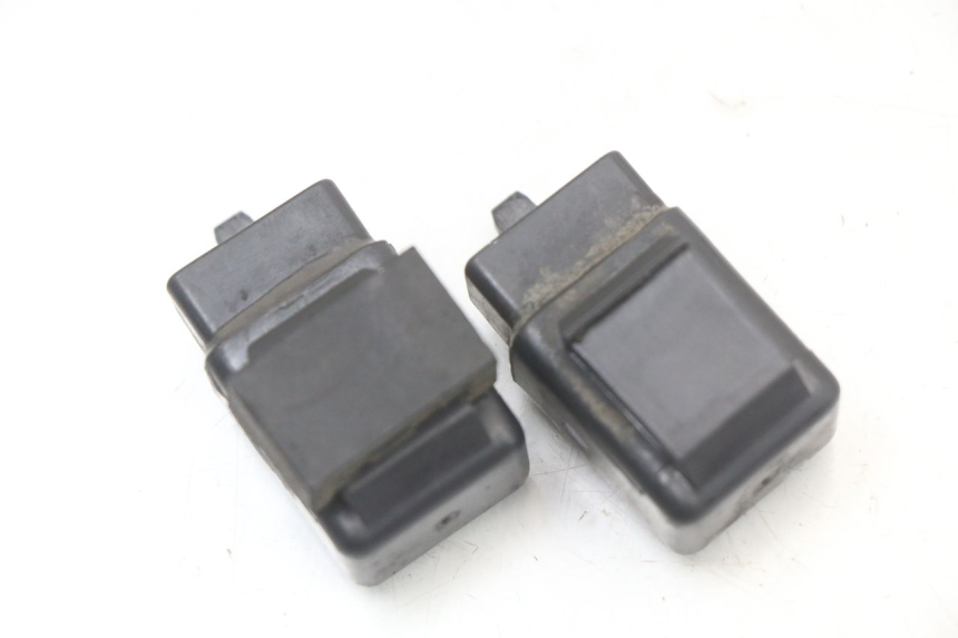 photo de RELAIS ELECTRIQUE KYMCO XCITING 250 (2006 - 2009) - Autre angle de vue