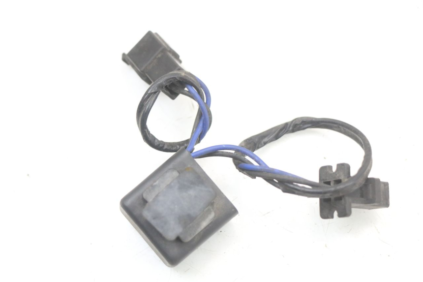 photo de RELAIS ELECTRIQUE KYMCO XCITING 250 (2006 - 2009) - Gros plan technique