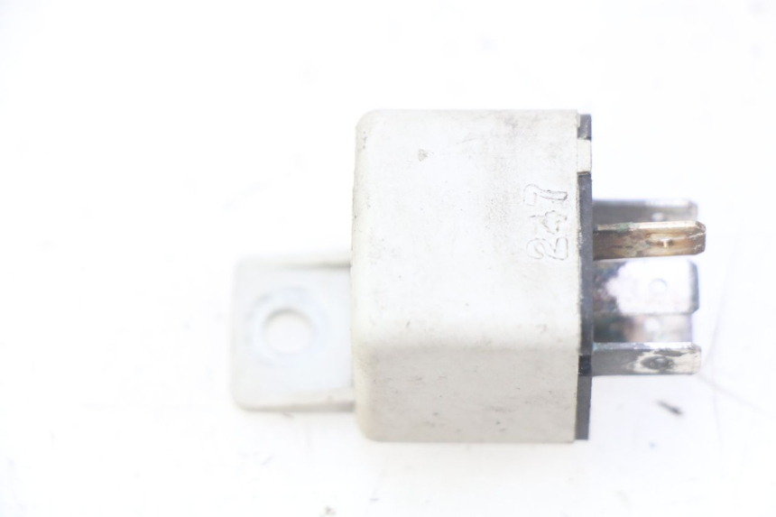photo de RELAIS ELECTRIQUE PIAGGIO XEVO - X EVO 125 (2007 - 2017) - Zoom état d’usage