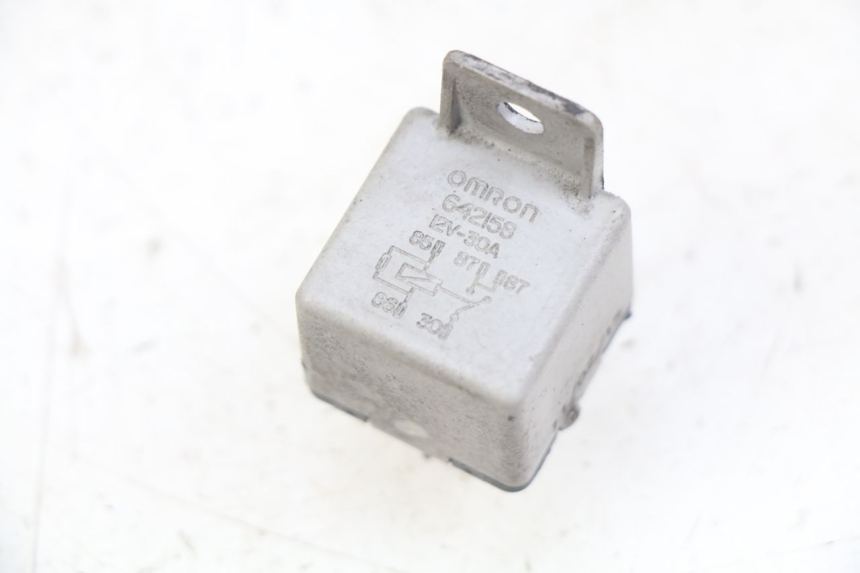 photo de RELAIS ELECTRIQUE PIAGGIO XEVO - X EVO 125 (2007 - 2017) - Détail de la pièce