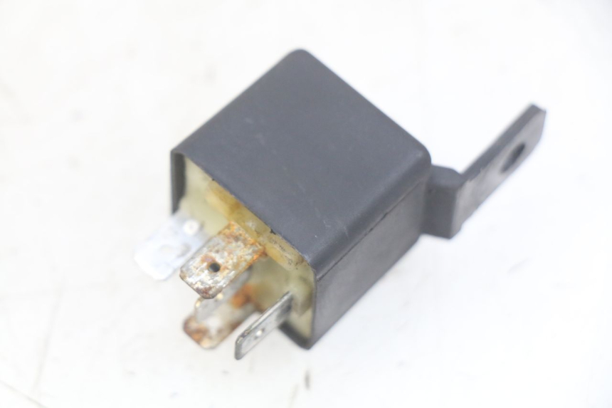 photo de RELAIS ELECTRIQUE PIAGGIO XEVO - X EVO 125 (2007 - 2017) - Détail de la pièce