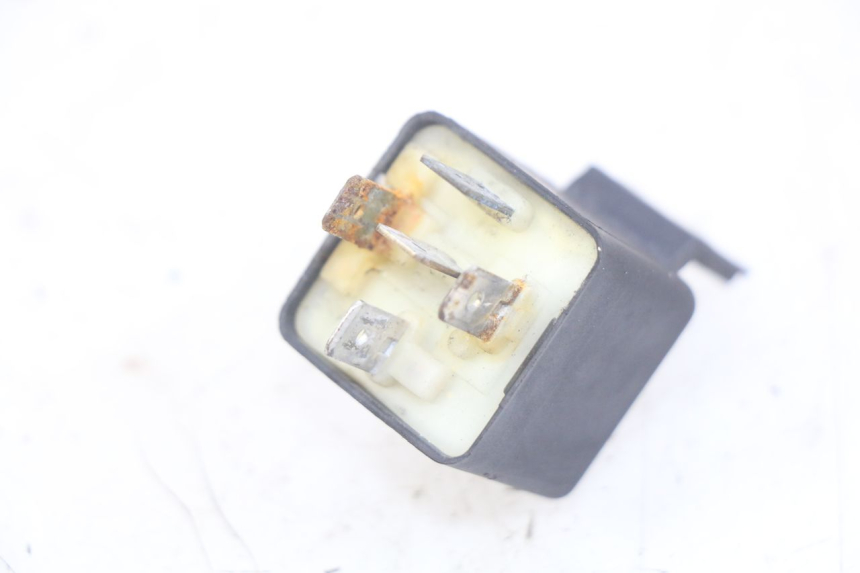 photo de RELAIS ELECTRIQUE PIAGGIO XEVO - X EVO 125 (2007 - 2017) - Autre angle de vue