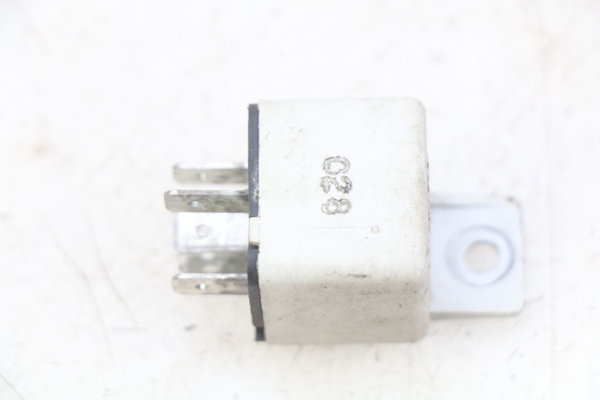 photo de RELAIS ELECTRIQUE PIAGGIO XEVO - X EVO 125 (2007 - 2017) - Détail de la pièce