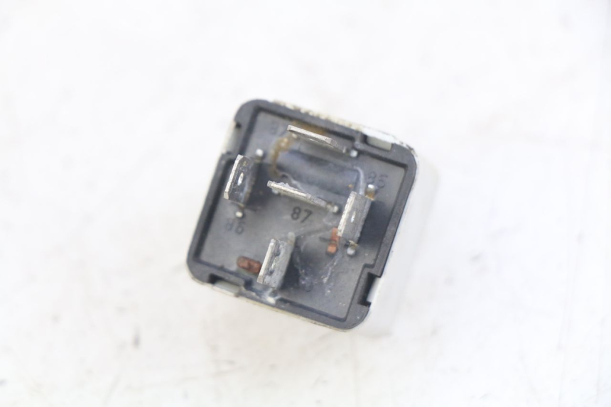 photo de RELAIS ELECTRIQUE PIAGGIO XEVO - X EVO 125 (2007 - 2017) - Zoom état d’usage