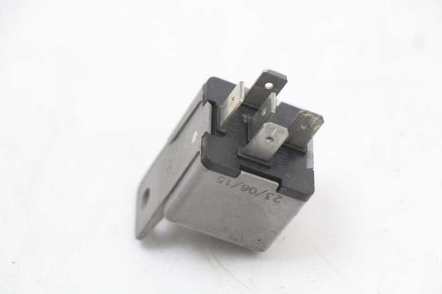 photo de RELAIS ELECTRIQUE PIAGGIO XEVO - X EVO 125 (2007 - 2017) - Zoom état d’usage