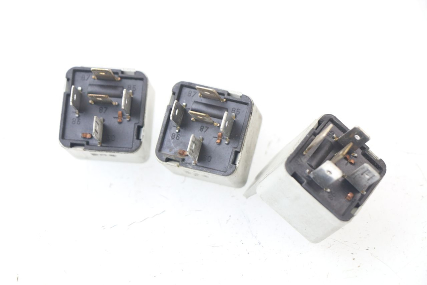 photo de RELAIS ELECTRIQUE PIAGGIO XEVO X-EVO 250 (2007 - 2012) - Zoom état d’usage