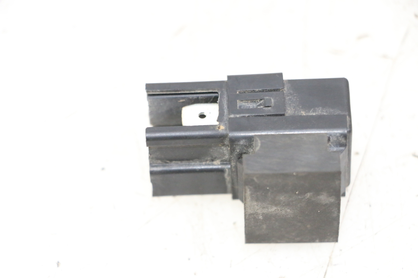photo de RELAIS ELECTRIQUE YAMAHA XJN DIVERSION 600 (2000 - 2003) - Détail de la pièce