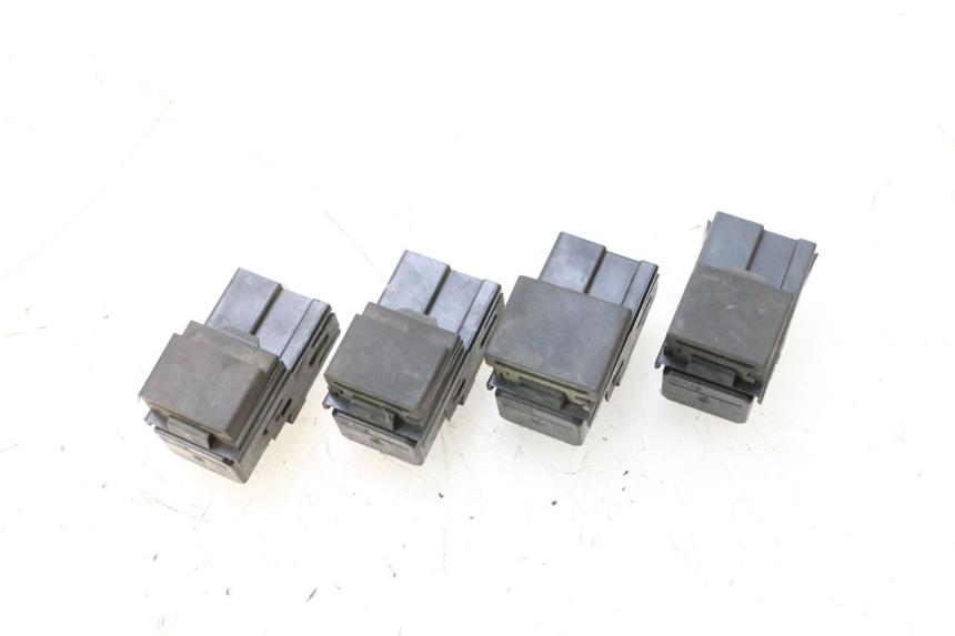 photo de RELAIS ELECTRIQUE YAMAHA XP T-MAX ABS 500 (2005 - 2005) - Zoom état d’usage